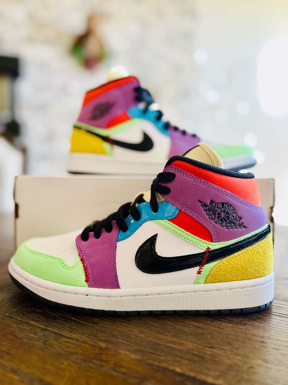 Air Jordan 1 Mid SE 'Lightbulb' (CW1140-100) WMS Size 8.5 Used 1x - Picture 9 of 9